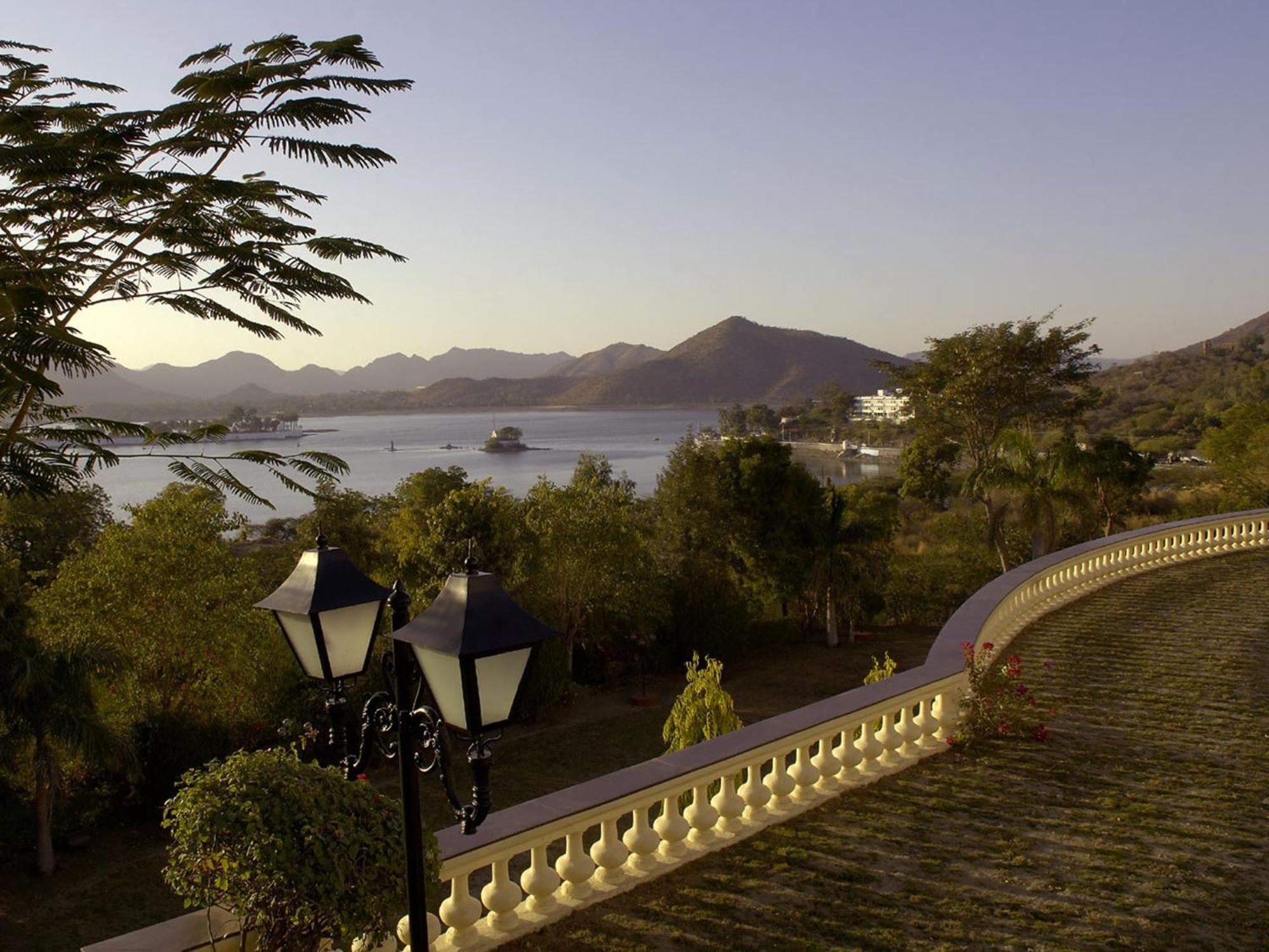 The Lalit Laxmi Vilas Palace Udaipur Exterior foto